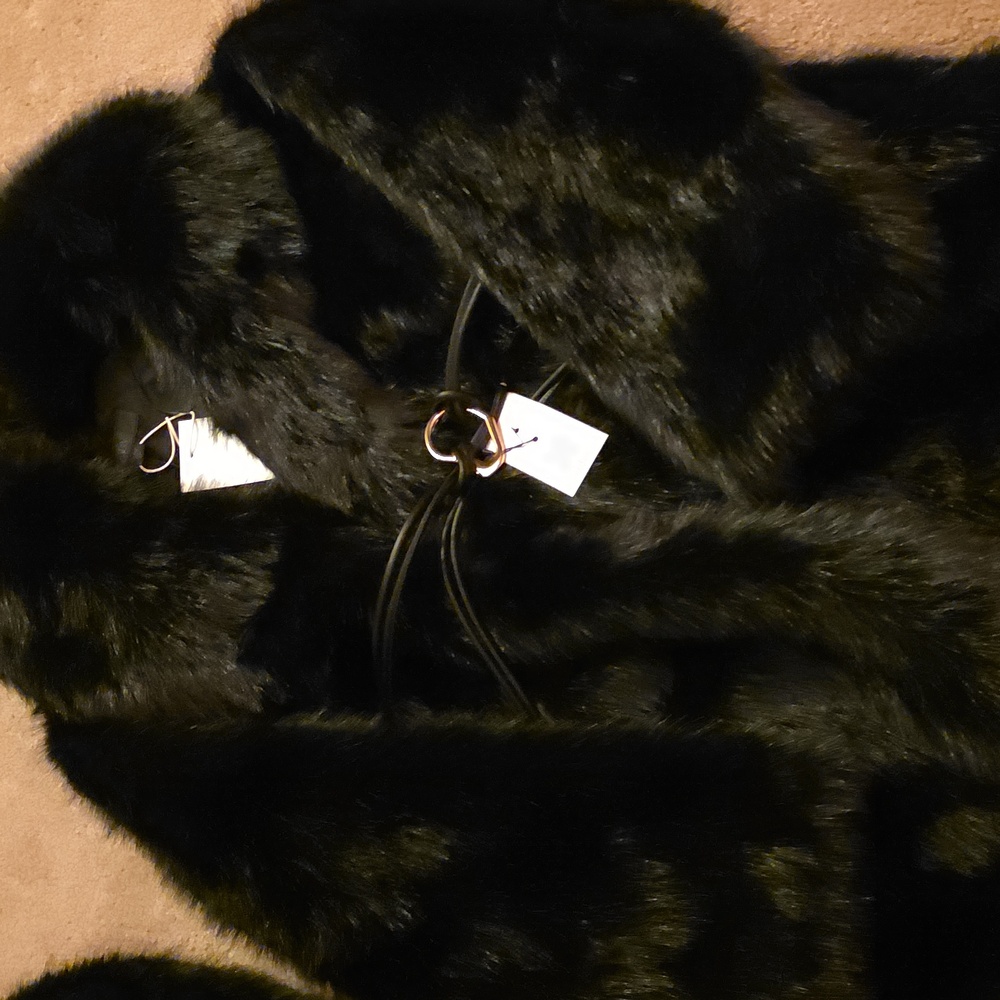 Zara FAUX FUR COAT WITH BELT BLACK - Picture 16 of 16